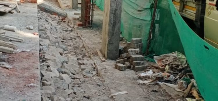 Arohini Compound Wall Photo 4